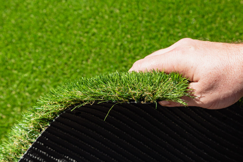 artificial-grass-thickness